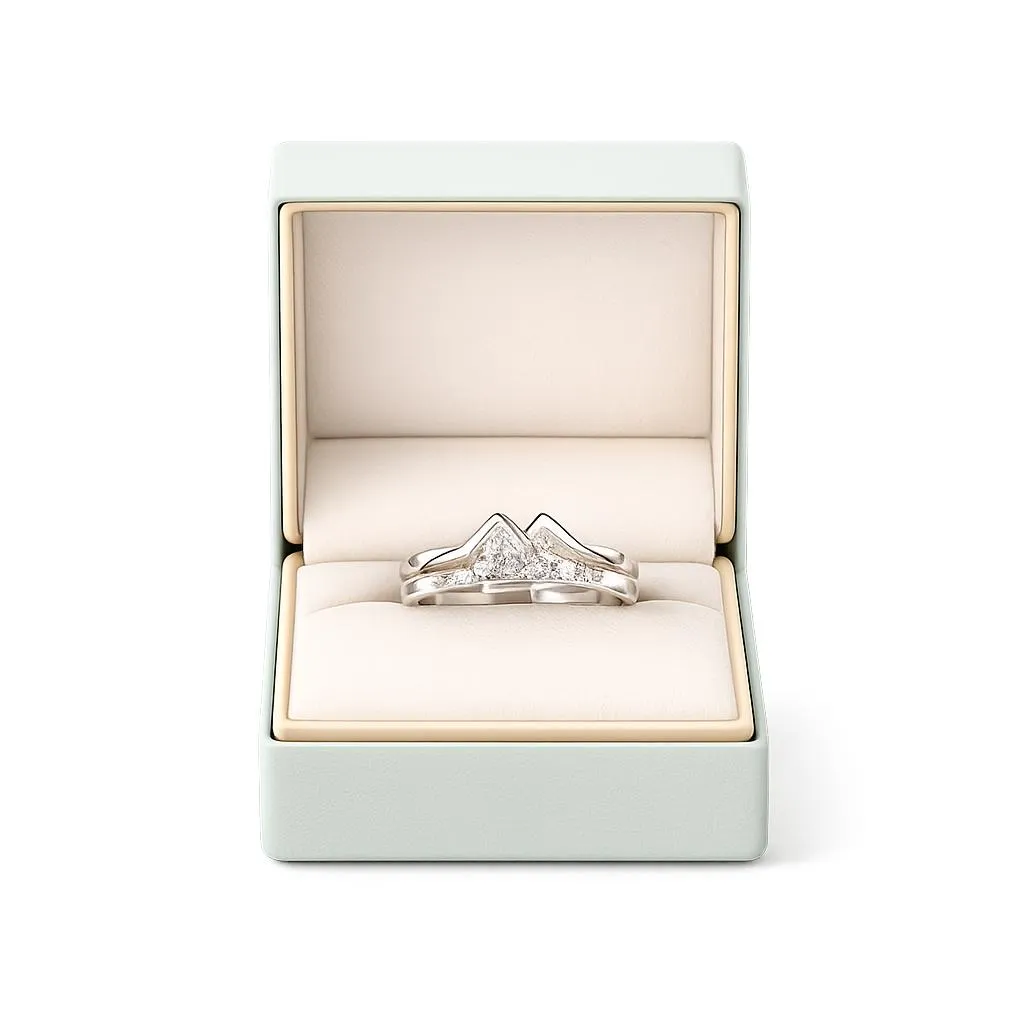 Mountain-shaped couple ring